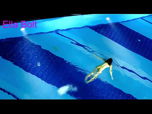 ❤️ Abdi teu tiasa ngeureunkeun nonton, pirang ngora bray ngojay buligir di ELLA bolt Resort kolam renang ❤❌ video porno dina su.xxxsexjav.ru ❌